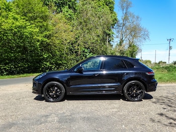 Used Porsche Macan 2021 for sale - 78375297: Photo