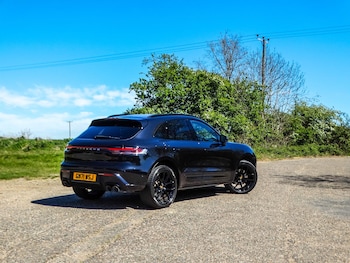 Used Porsche Macan 2021 for sale - 78375297: Photo