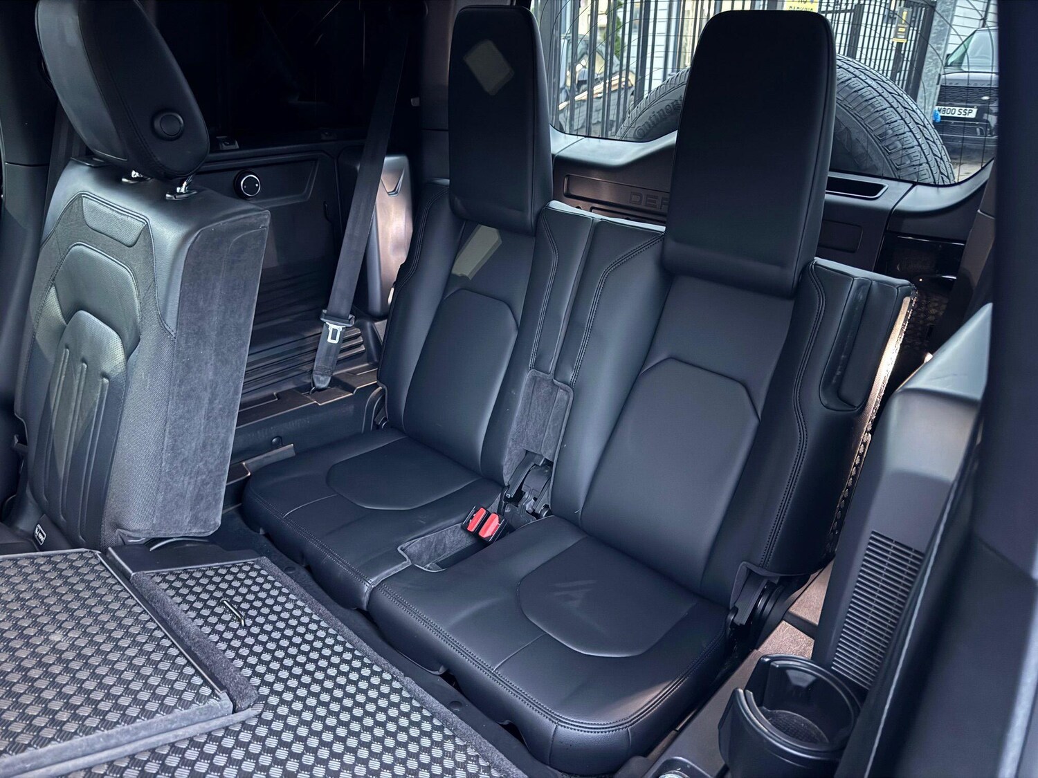 Used Land Rover Defender 2020 for sale - 77190820: Photo 7