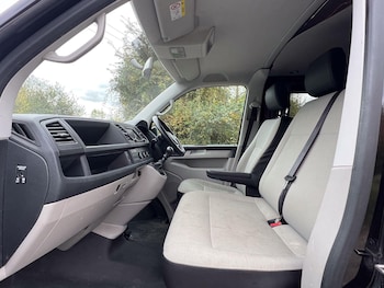 Used Volkswagen Transporter 2019 for sale - 76294534: Photo