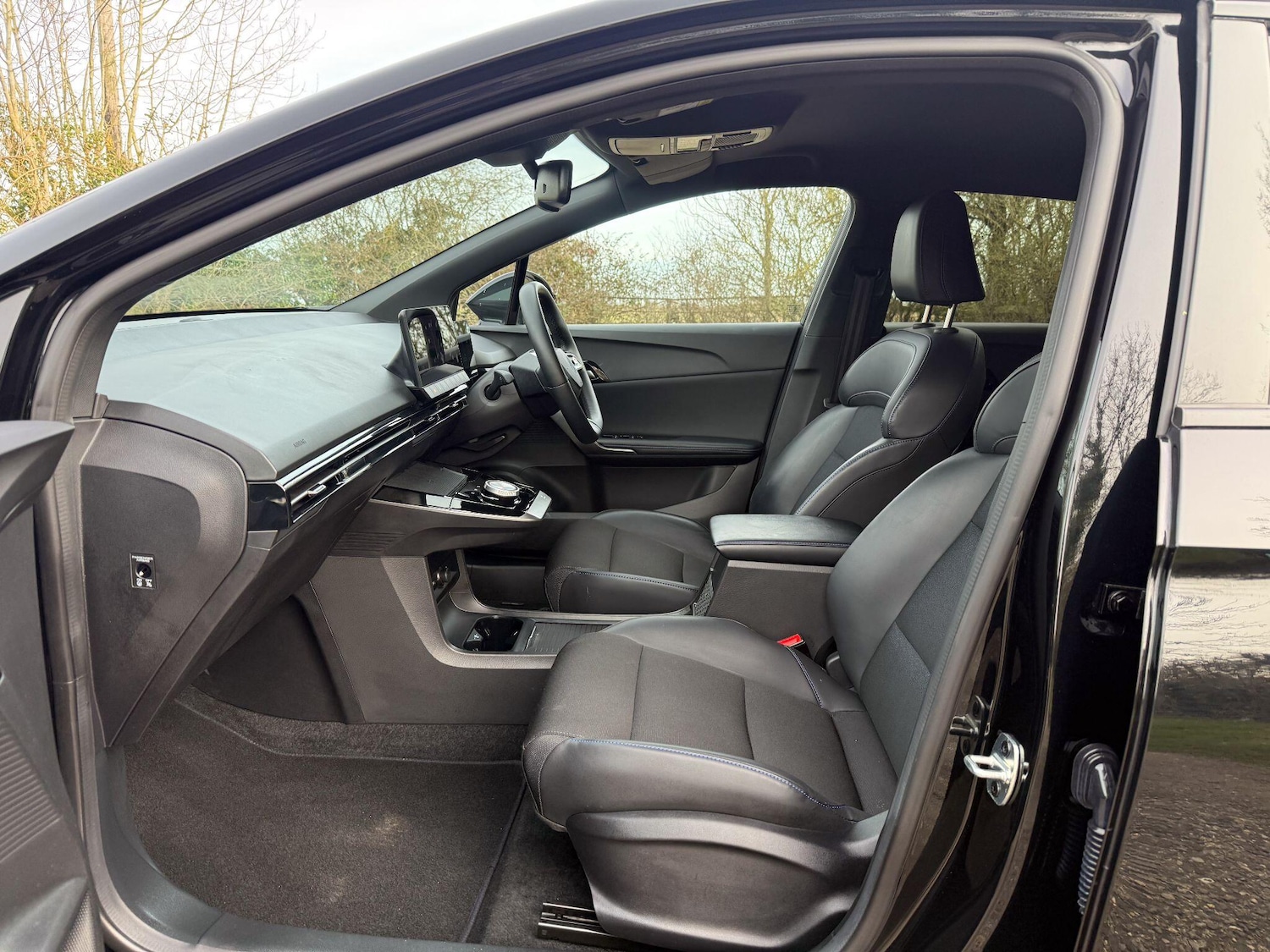 Used MG MG4 2024 for sale - 77549800: Photo 3