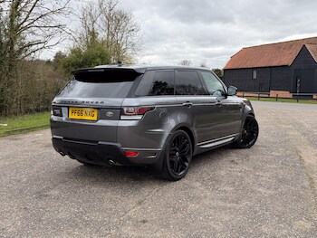 Used Land Rover Range Rover Sport 2016 for sale - 77683581: Photo