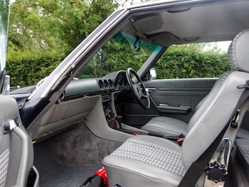 Used Mercedes-Benz 500 SL 1986 for sale - 78923331: Photo
