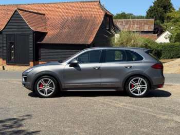 Used Porsche Cayenne 2011 for sale - 75153404: Photo