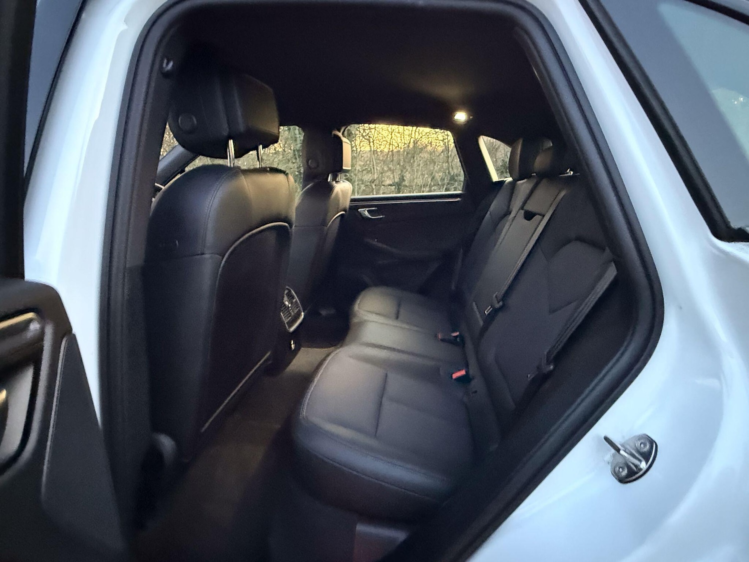 Used Porsche Macan 2021 for sale - 76942582: Photo 12