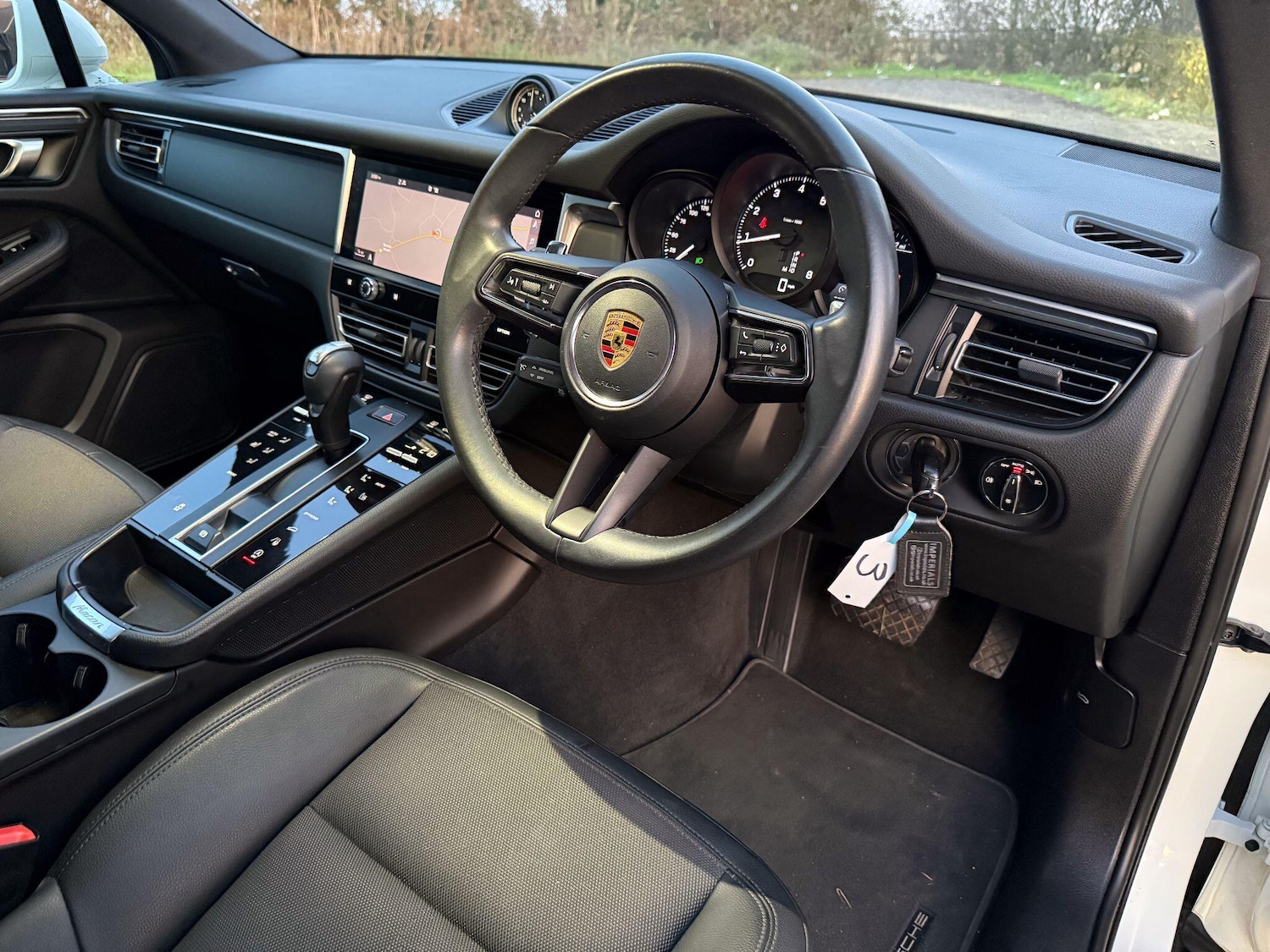 Used Porsche Macan 2021 for sale - 76942582: Photo 13