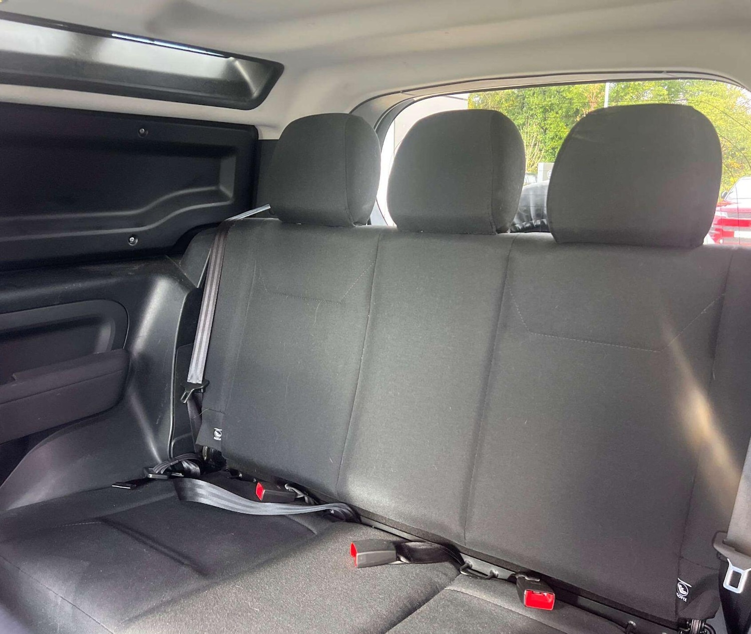 Used Land Rover Defender 2022 for sale - 76484433: Photo 13