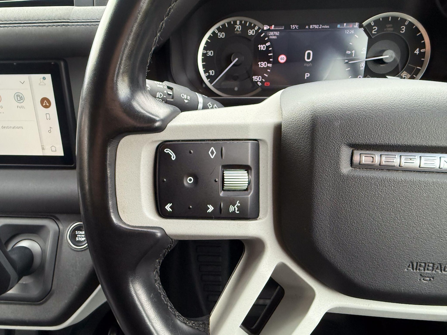 Used Land Rover Defender 2022 for sale - 76484433: Photo 26