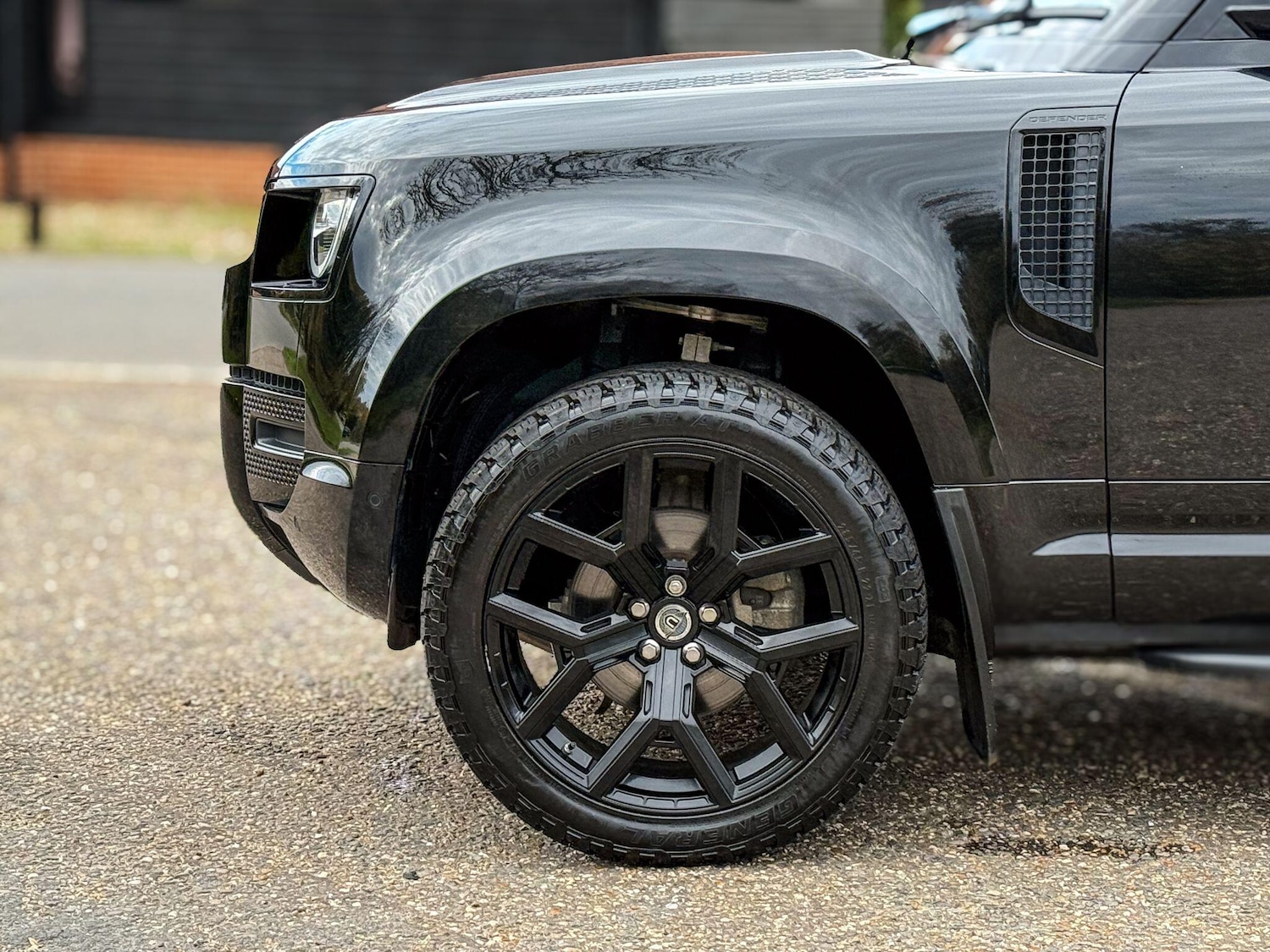 Used Land Rover Defender 2022 for sale - 76484433: Photo 5