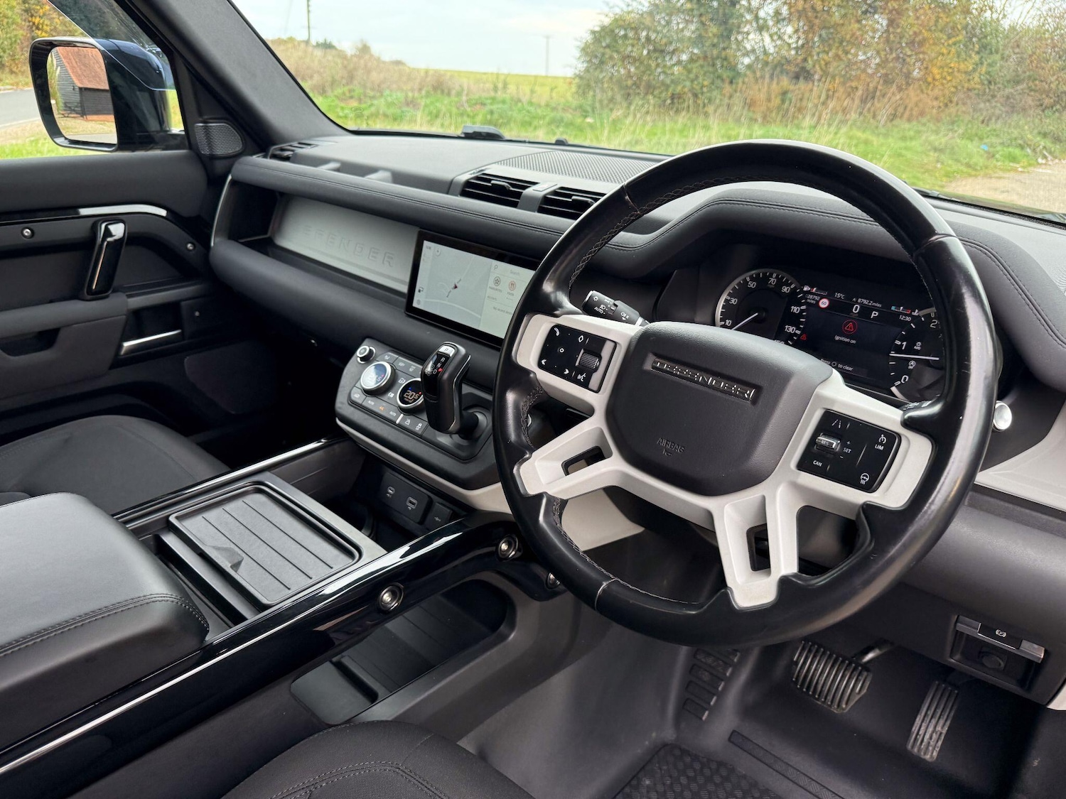 Used Land Rover Defender 2022 for sale - 76484433: Photo 8