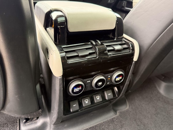 Used Land Rover Defender 110 2021 for sale - 76239060: Photo 16