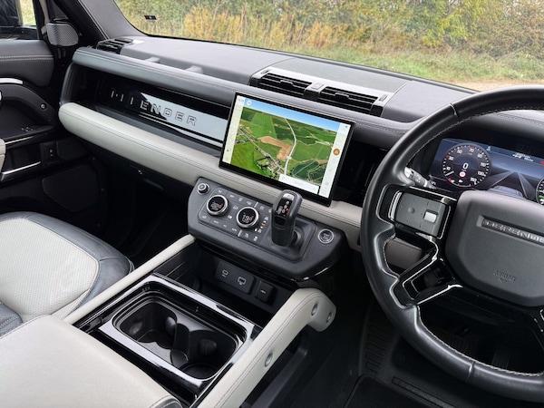 Used Land Rover Defender 110 2021 for sale - 76239060: Photo 6