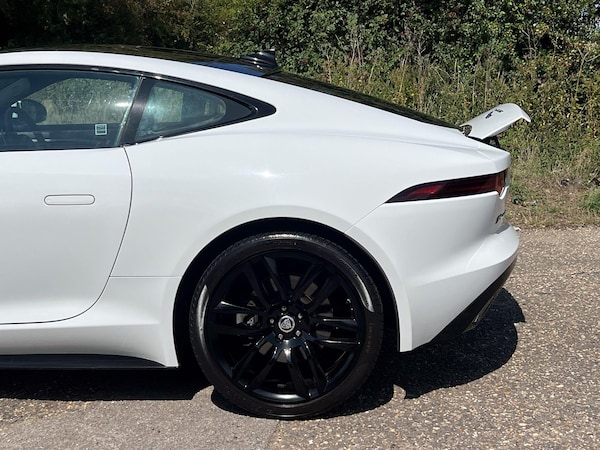 Used Jaguar F-Type 2017 for sale - 75532292: Photo 36