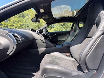 Used Jaguar F-Type 2017 for sale - 75532292: Photo