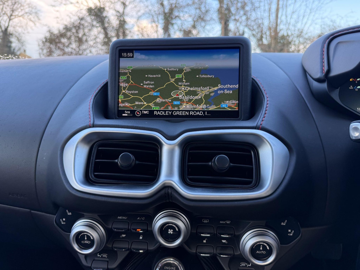 Used Aston Martin Vantage 2019 for sale - 77925533: Photo 16