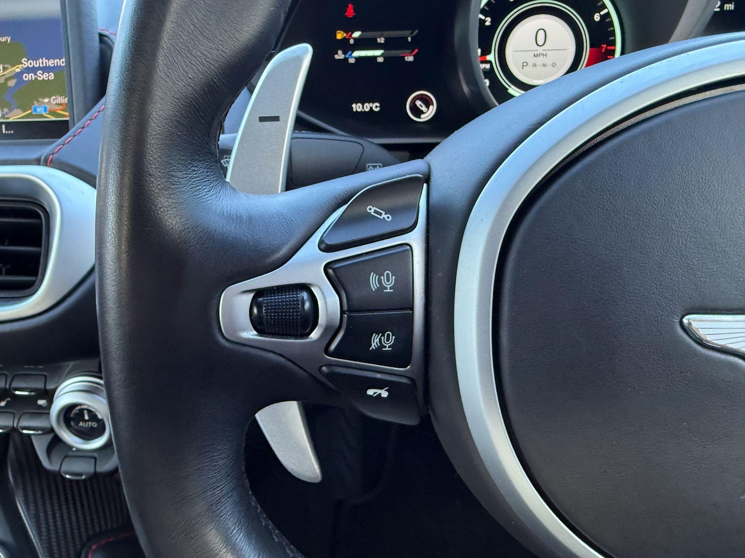 Used Aston Martin Vantage 2019 for sale - 77925533: Photo 27