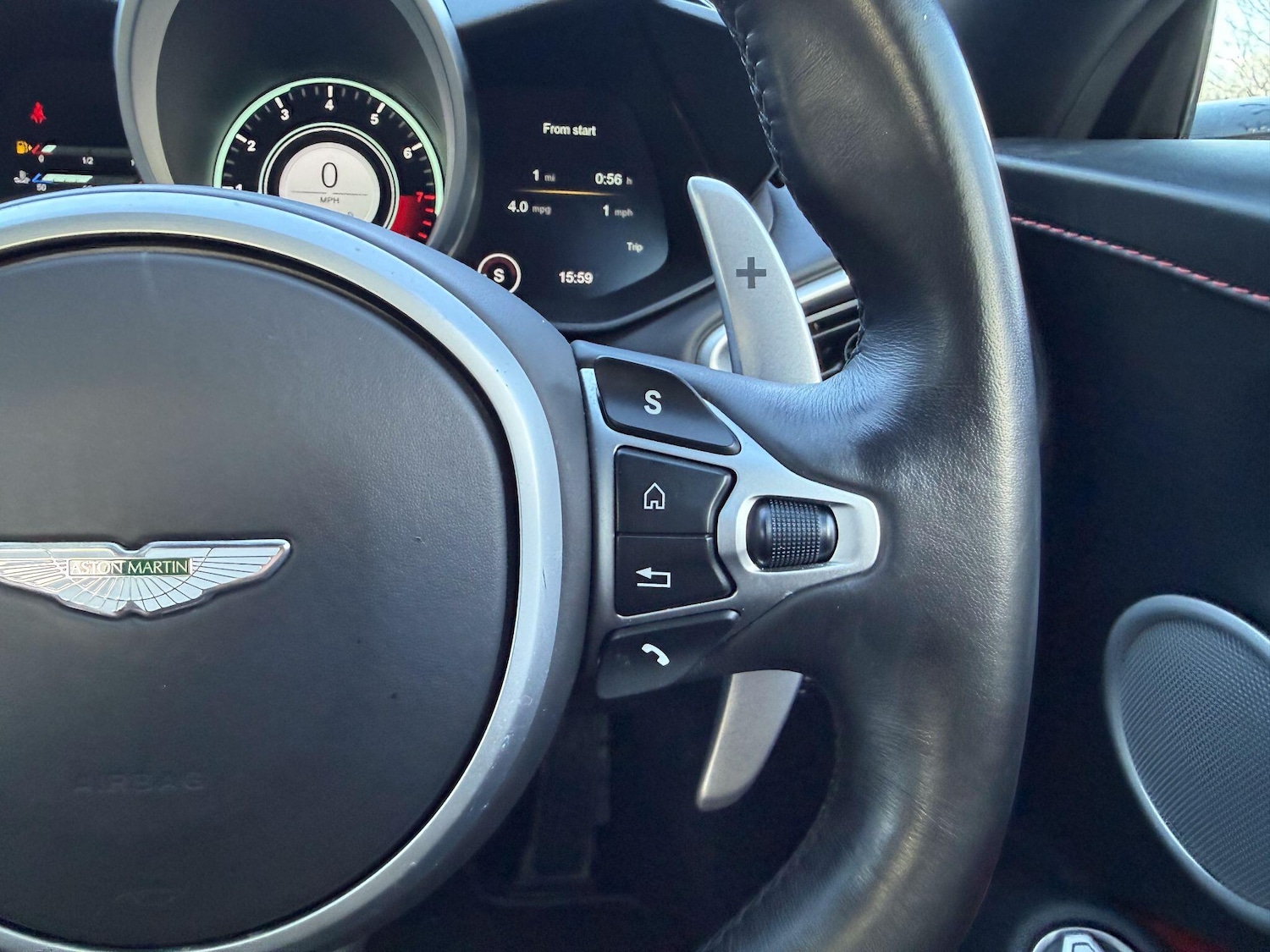 Used Aston Martin Vantage 2019 for sale - 77925533: Photo 28