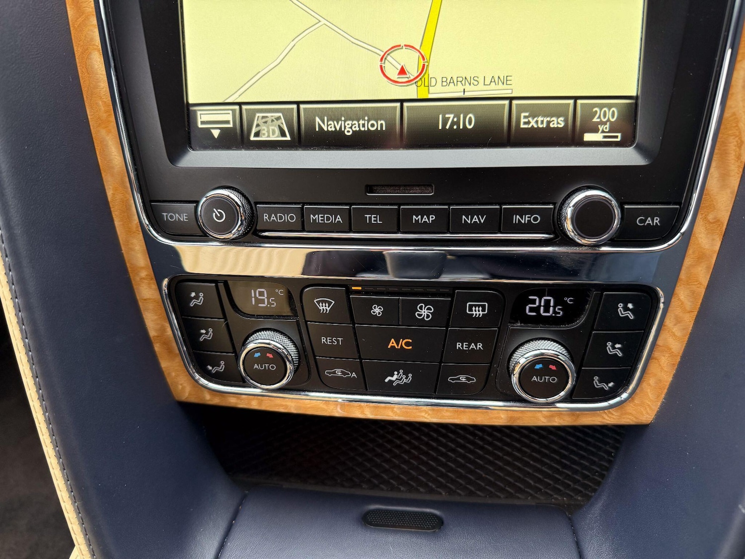 Used Bentley Continental 2017 for sale - 75990664: Photo 17