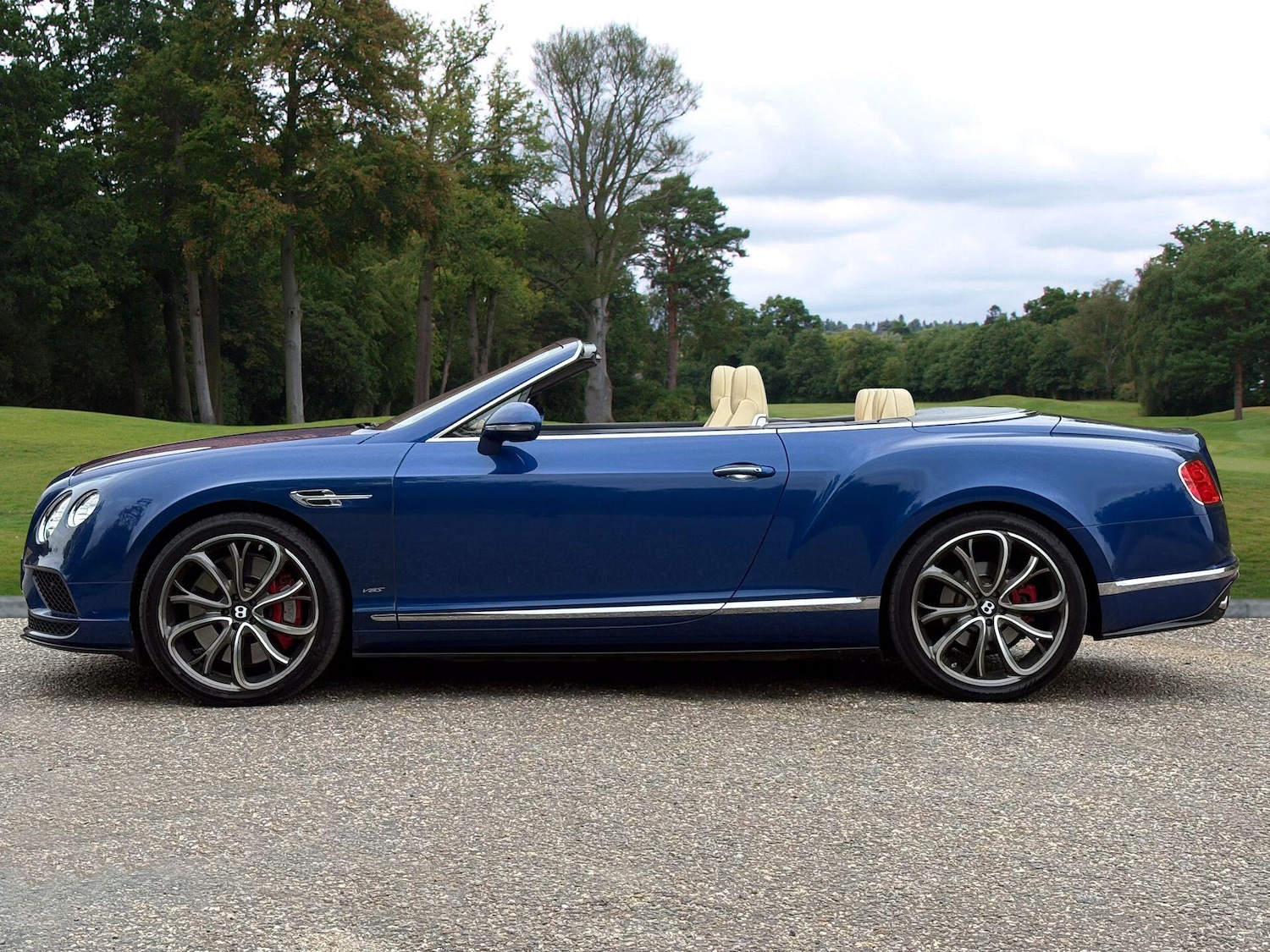 Used Bentley Continental 2017 for sale - 75990664: Photo 2