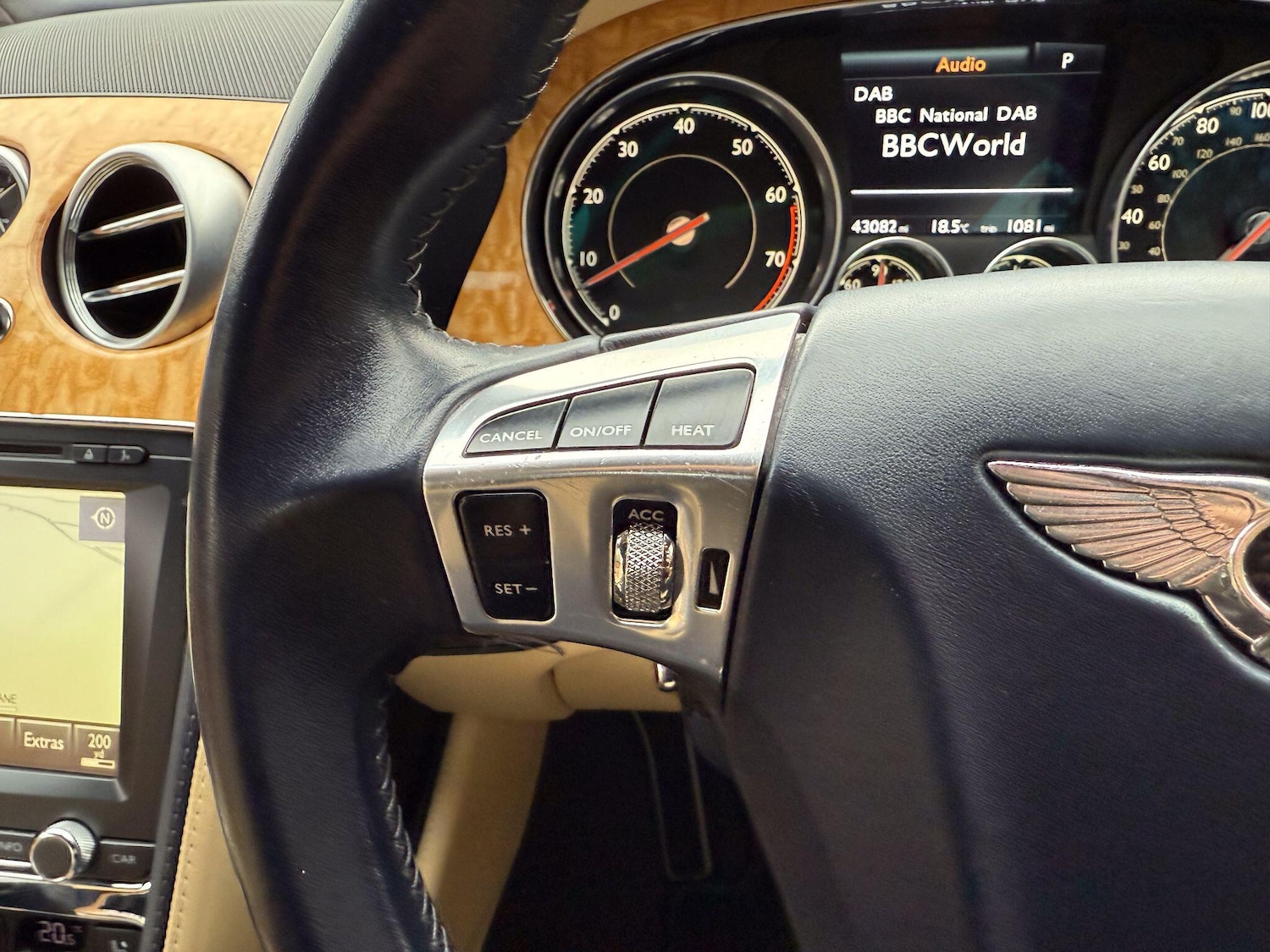 Used Bentley Continental 2017 for sale - 75990664: Photo 20