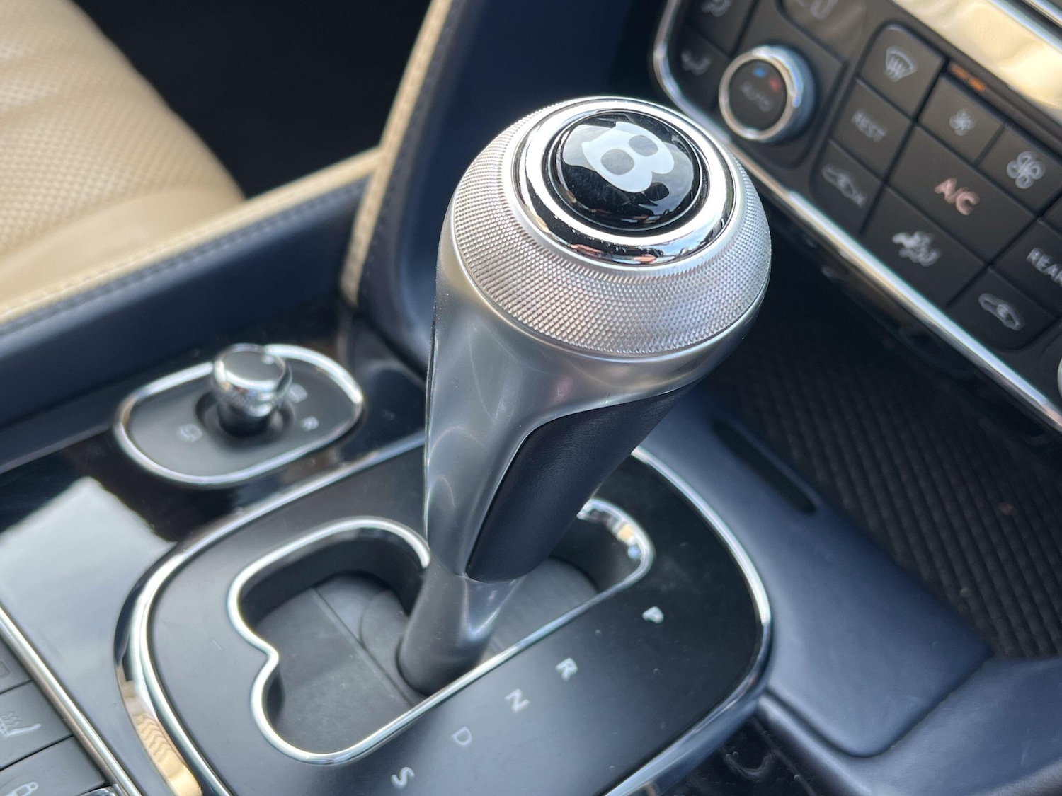 Used Bentley Continental 2017 for sale - 75990664: Photo 29