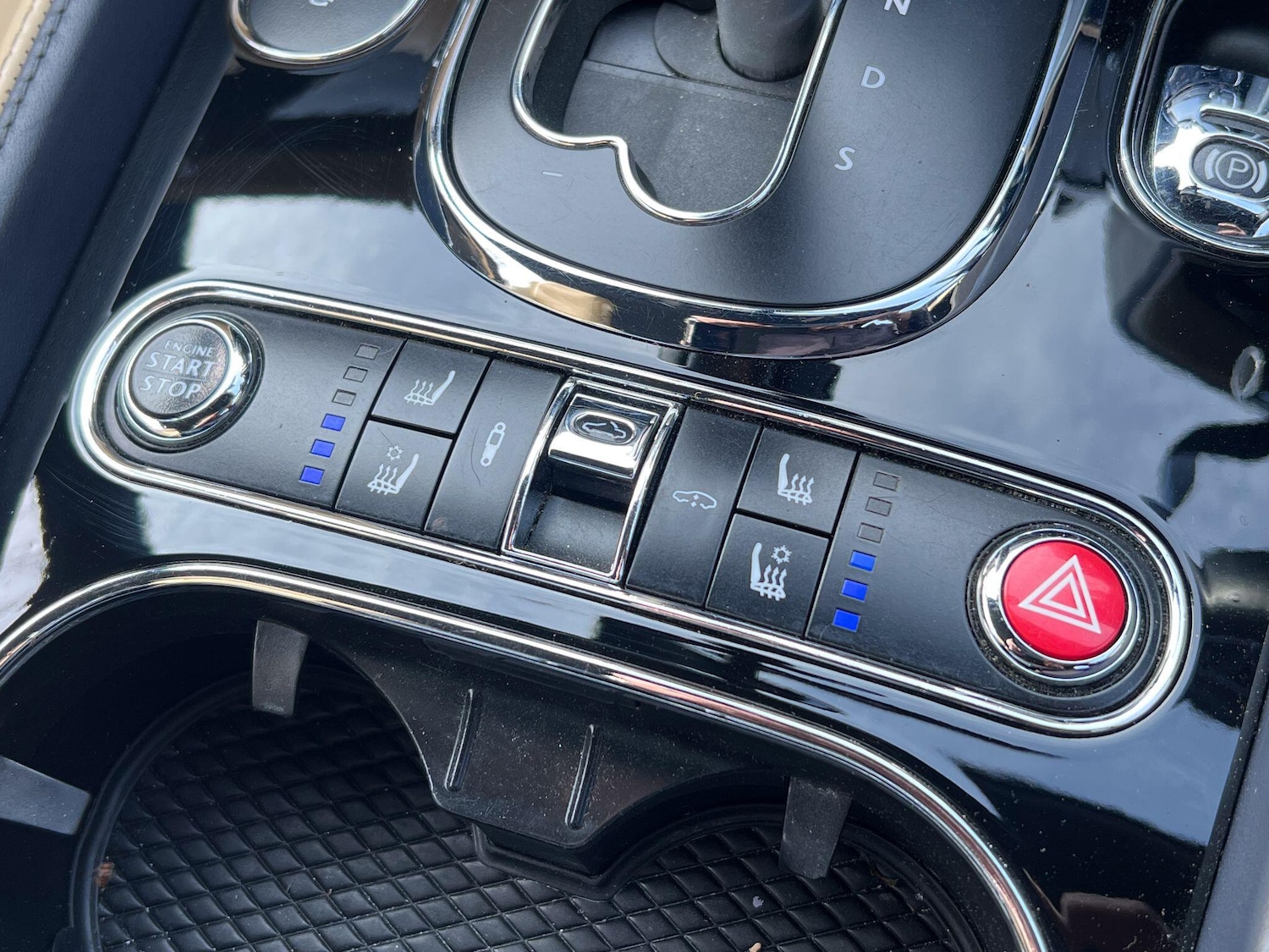 Used Bentley Continental 2017 for sale - 75990664: Photo 31