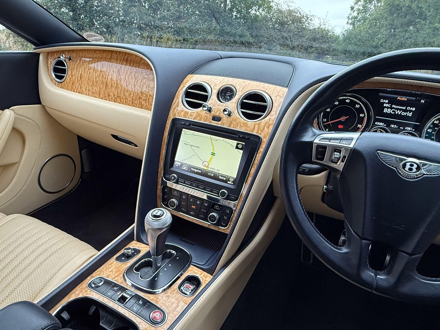 Used Bentley Continental 2017 for sale - 75990664: Photo 6