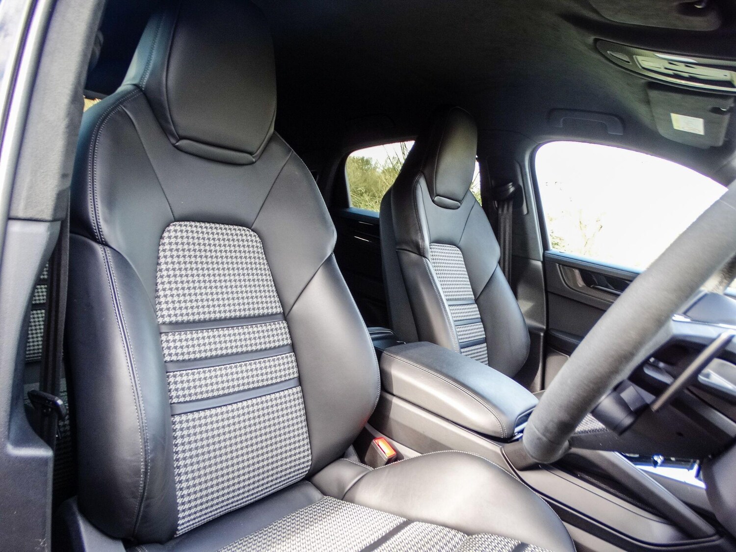 Used Porsche Cayenne 2024 for sale - 78033940: Photo 21