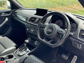Used Audi RS Q3 2014 for sale - 78947445: Photo