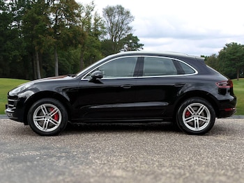 Used Porsche Macan 2017 for sale - 76227265: Photo 2
