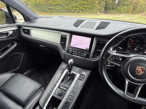 Used Porsche Macan 2017 for sale - 76227265: Photo 6