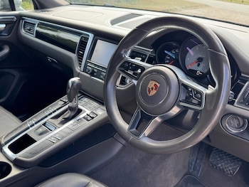 Used Porsche Macan 2014 for sale - 75449080: Photo