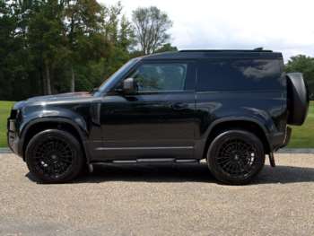 Used Land Rover Defender 90 2023 for sale - 73671806: Photo