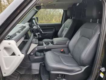 Used Land Rover Defender 90 2023 for sale - 73671806: Photo