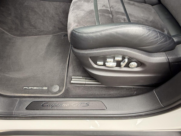 Used Porsche Cayenne 2020 for sale - 75448692: Photo 16