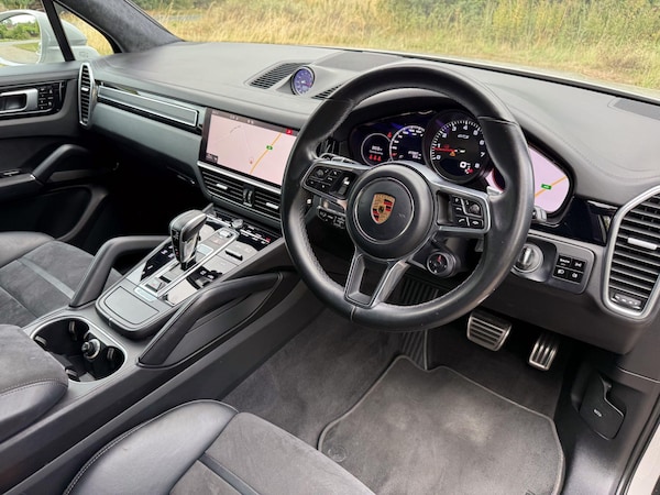 Used Porsche Cayenne 2020 for sale - 75448692: Photo 17