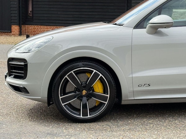 Used Porsche Cayenne 2020 for sale - 75448692: Photo 5