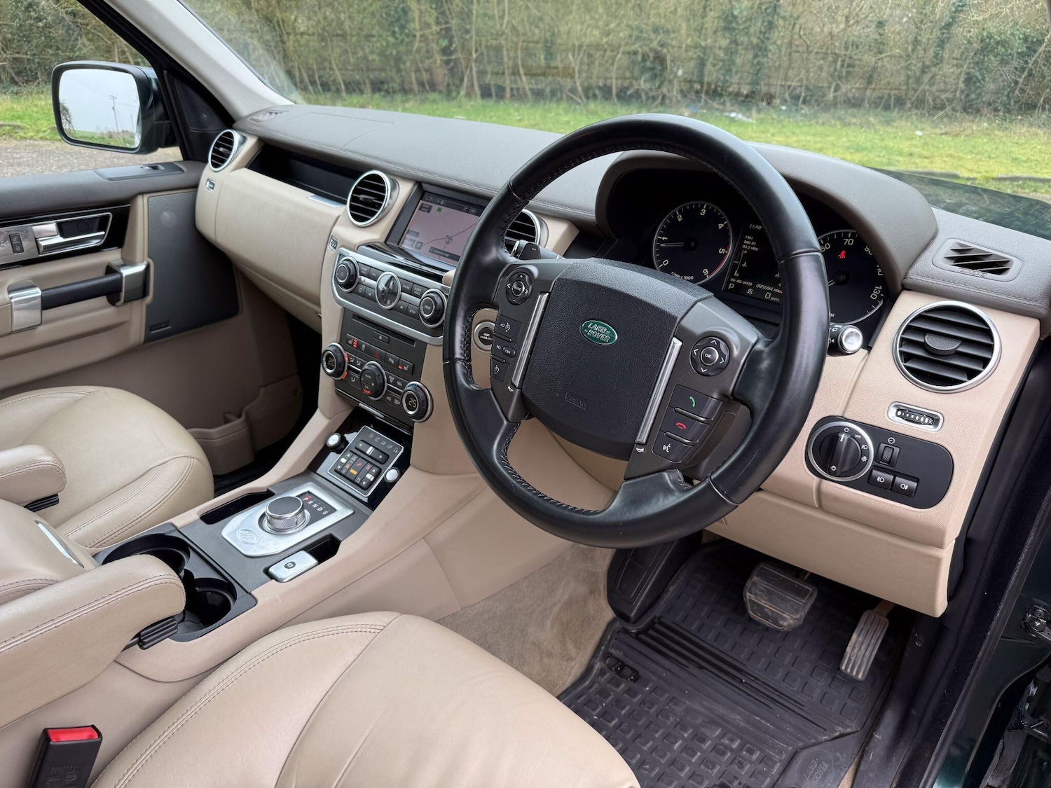 Used Land Rover Discovery 4 for sale - 77809179: Photo 16