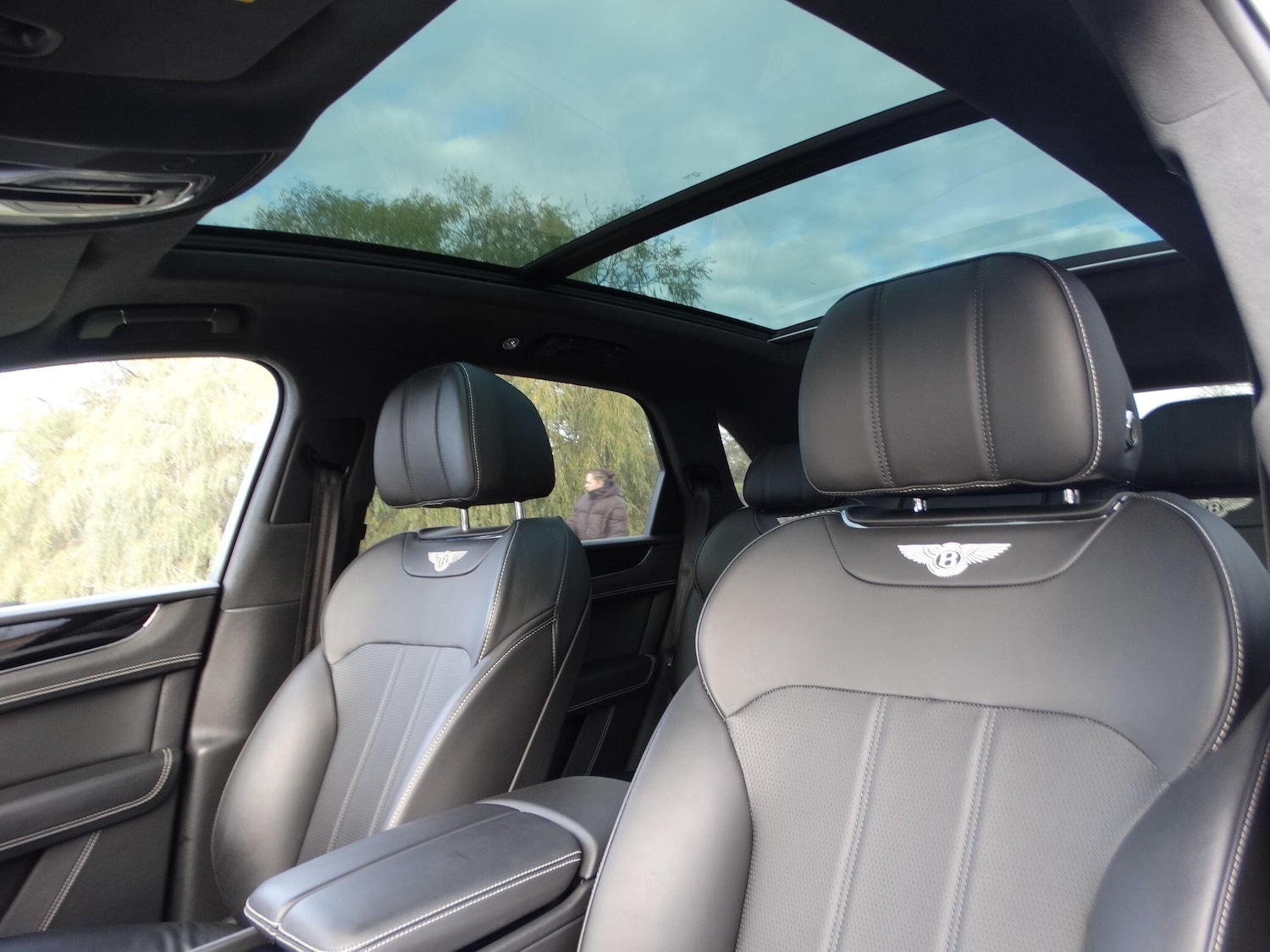 Used Bentley Bentayga 2018 for sale - 76613186: Photo 13