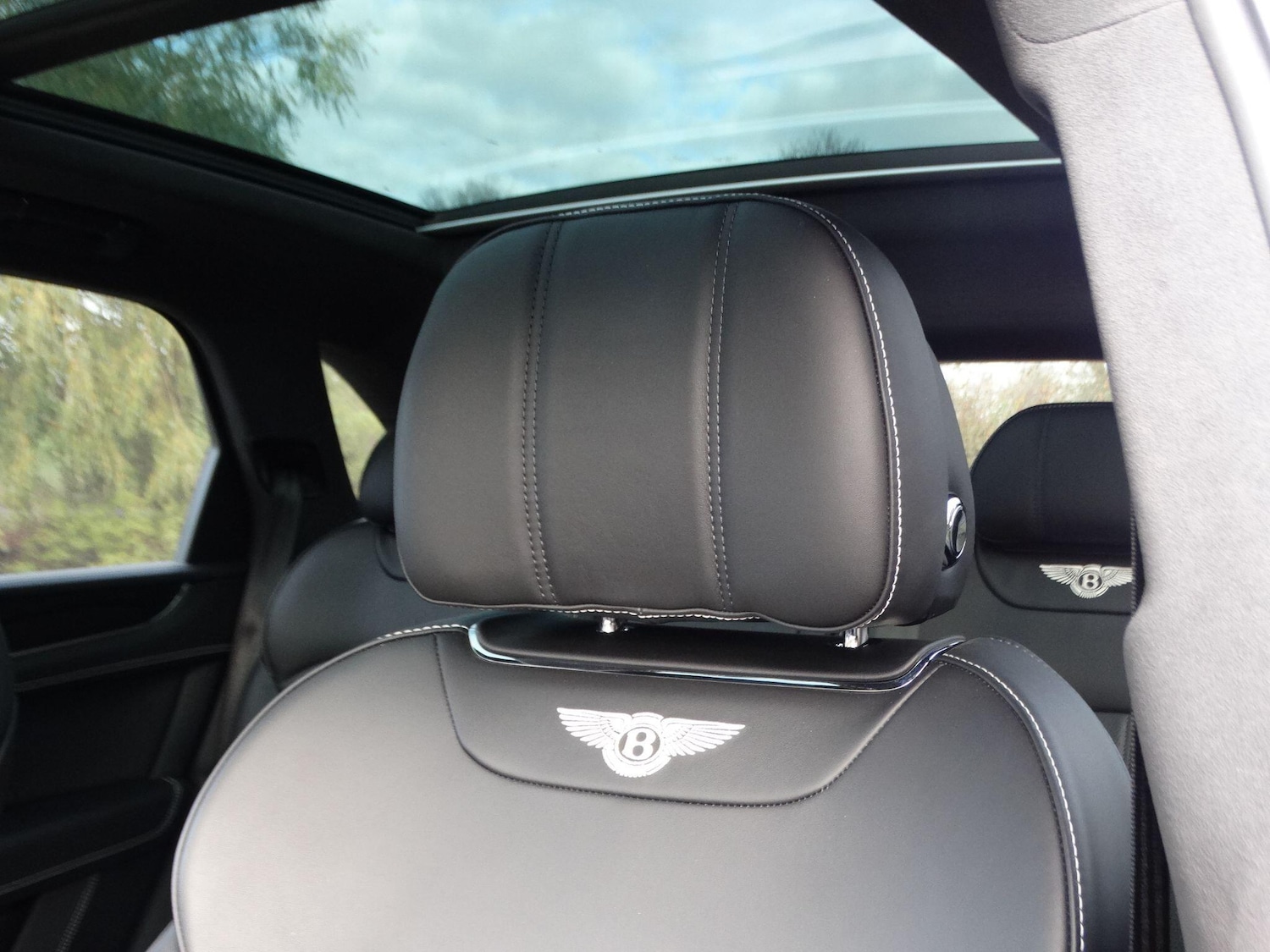 Used Bentley Bentayga 2018 for sale - 76613186: Photo 16