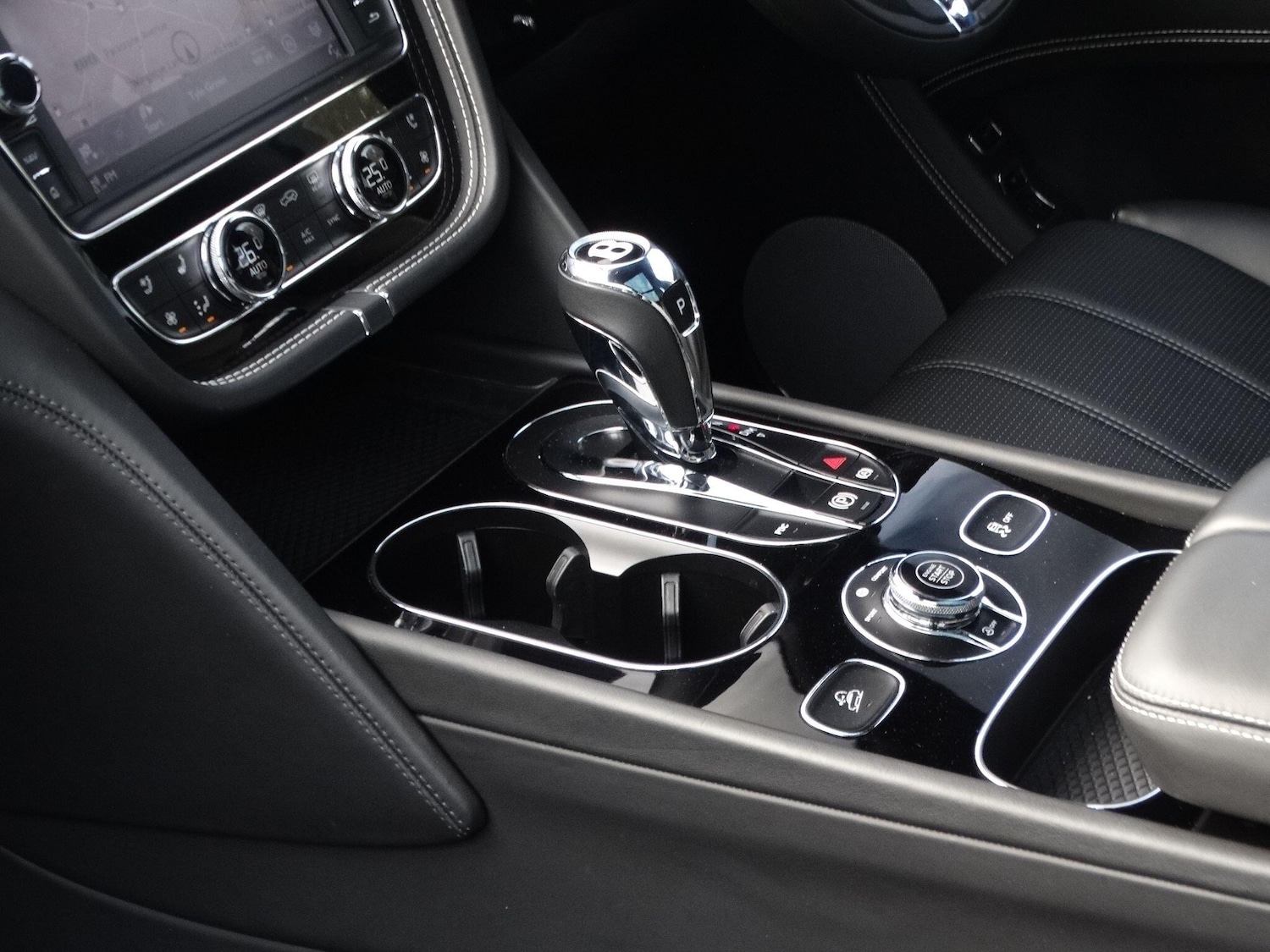 Used Bentley Bentayga 2018 for sale - 76613186: Photo 20