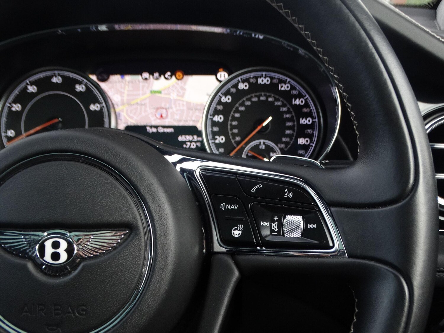 Used Bentley Bentayga 2018 for sale - 76613186: Photo 37