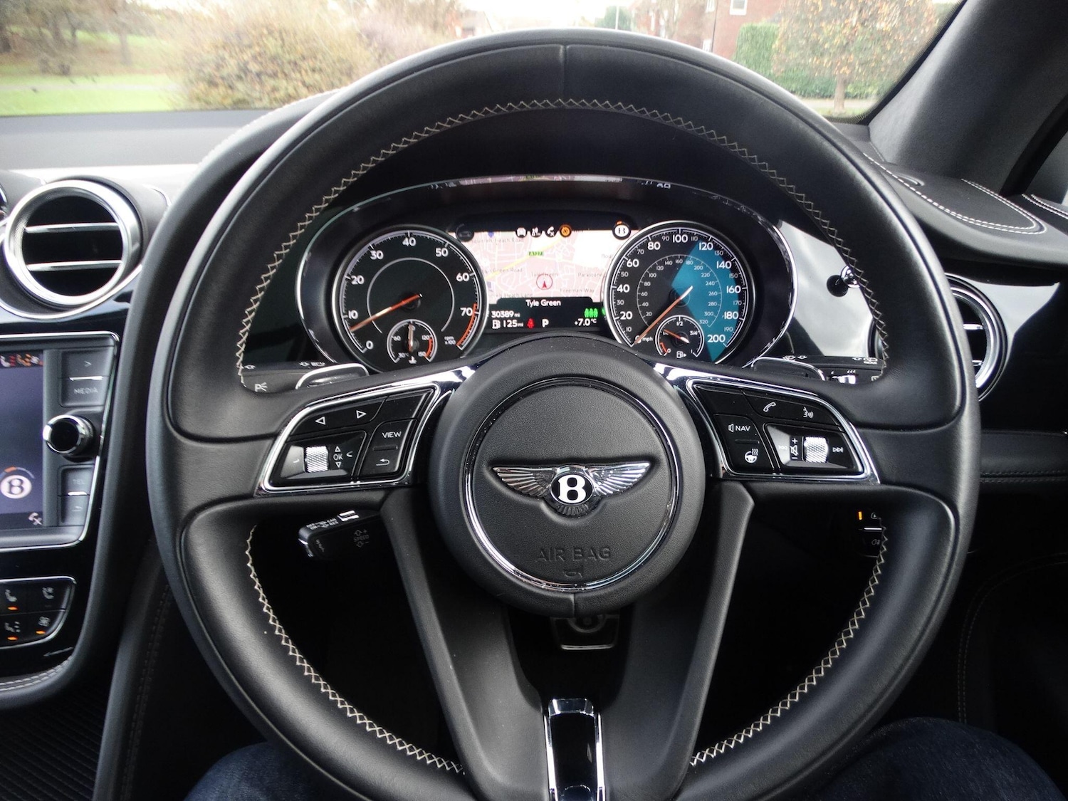 Used Bentley Bentayga 2018 for sale - 76613186: Photo 7