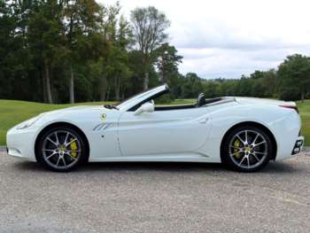 Used Ferrari California 2012 for sale - 75050892: Photo