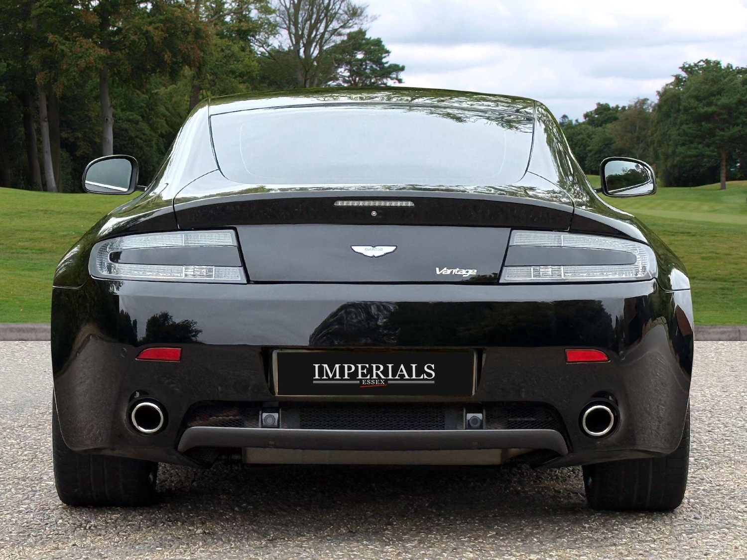 Used Aston Martin Vantage 2010 for sale - 77646929: Photo 10