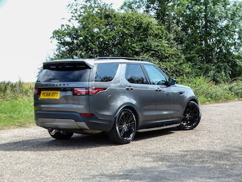 Used Land Rover Discovery 2018 for sale - 78989189: Photo