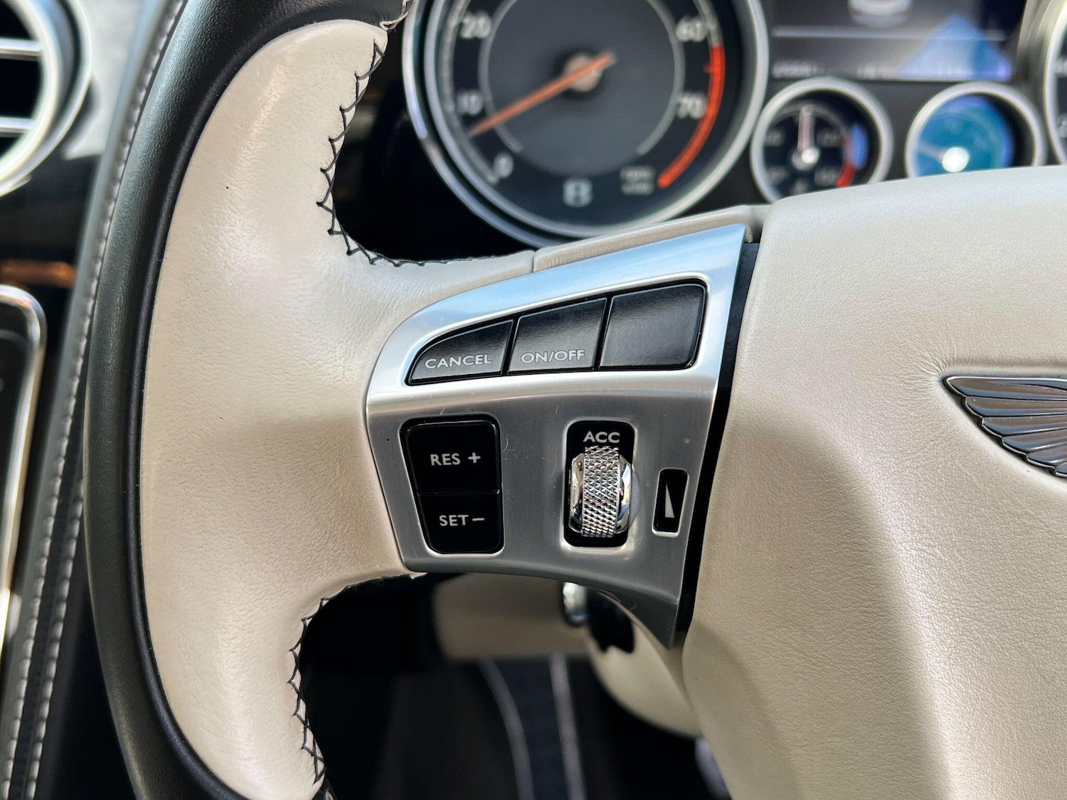 Used Bentley Continental 2014 for sale - 77993437: Photo 27