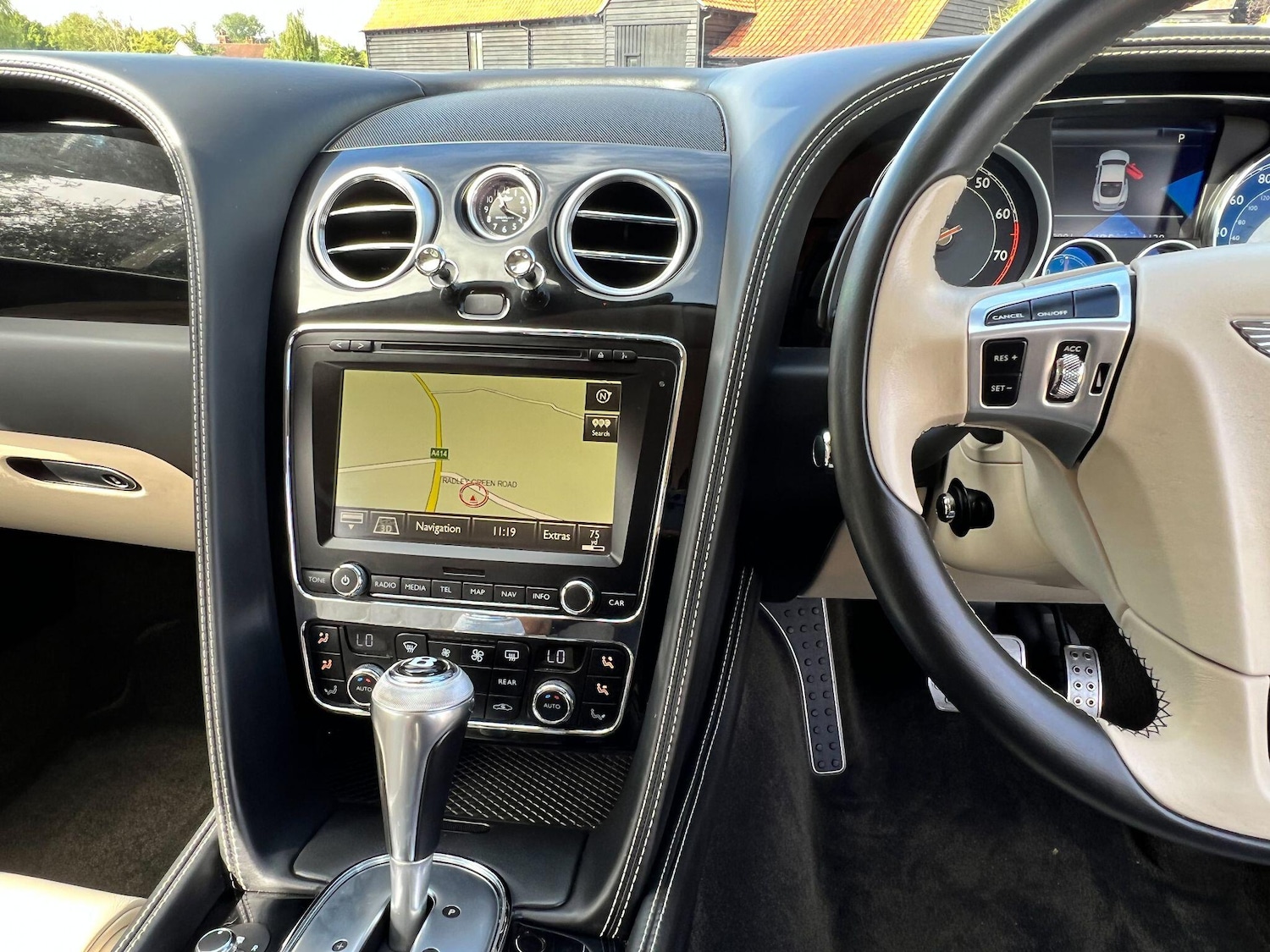 Used Bentley Continental 2014 for sale - 77993437: Photo 7