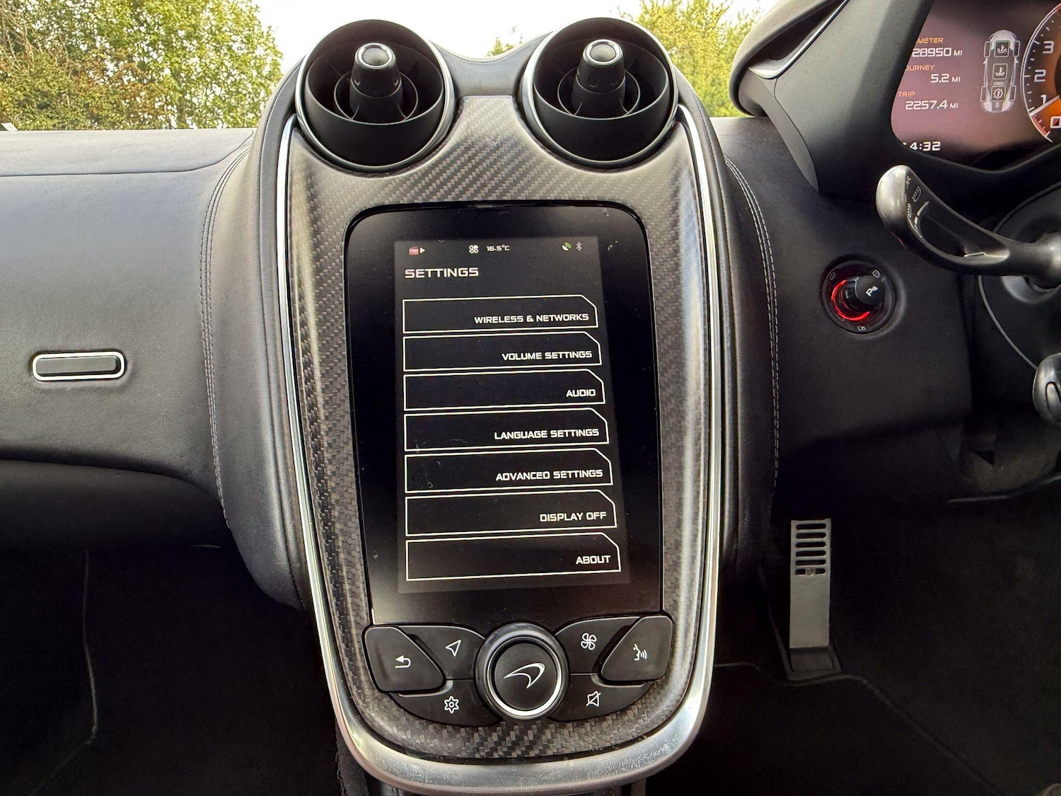 Used McLaren 570S 2018 for sale - 76990483: Photo 32