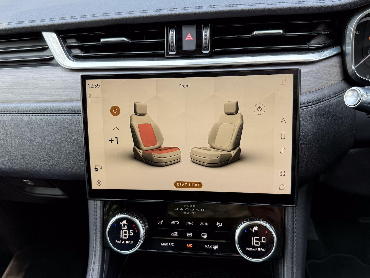 Used Jaguar F-Pace 2021 for sale - 76326748: Photo 16